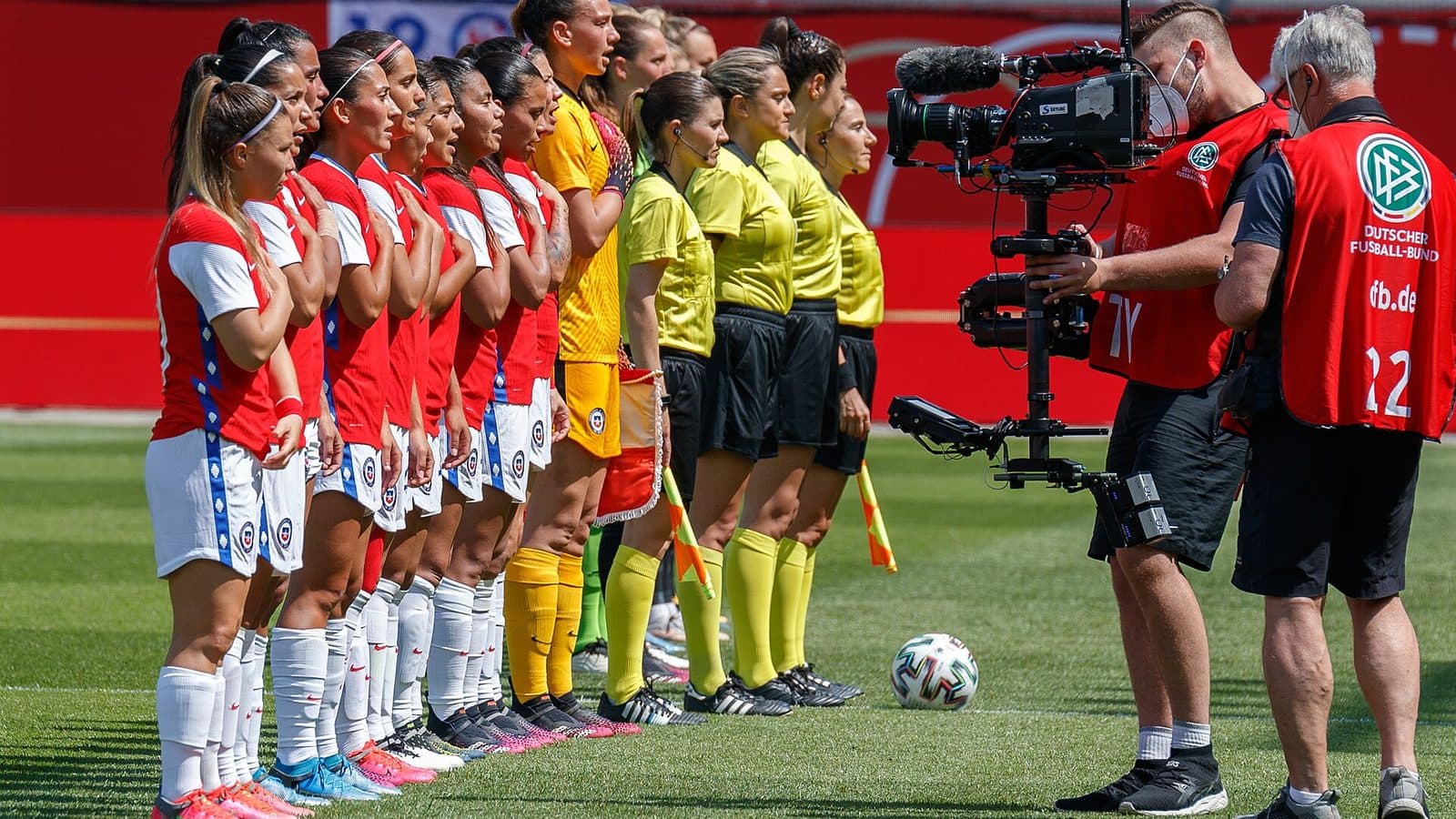 La Roja femenina afina detalles para sus próximos desafíos oficiales